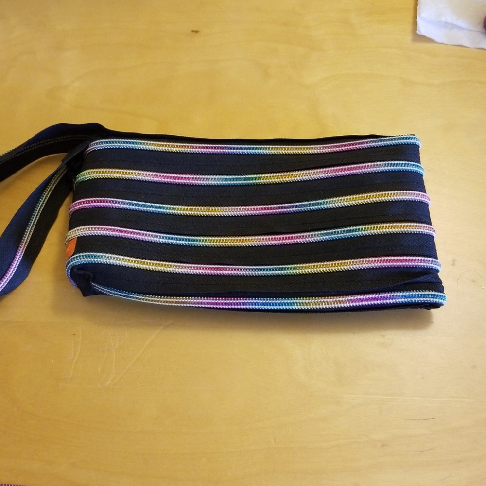 Zipit Makeup case/pencil case